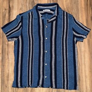Zara Textured Knit Short Sleeve Button Shirt